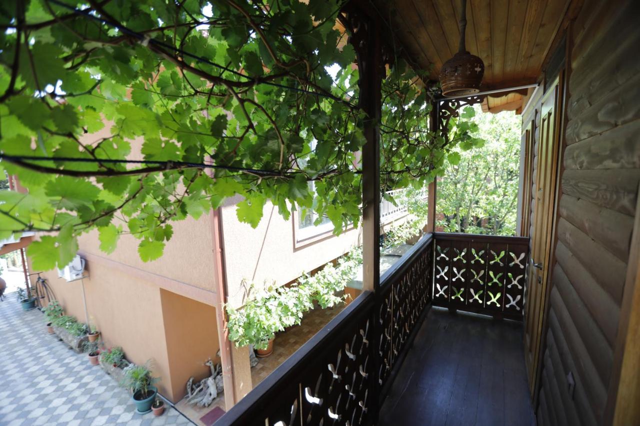 Casa De Khasia Zugdidi Luaran gambar