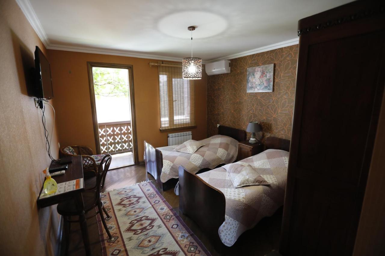 Casa De Khasia Zugdidi Luaran gambar